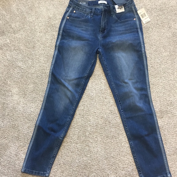 Kensie High Rise Jeans - Picture 4 of 7